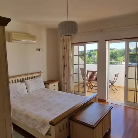 Nyaraló 2 Bedroom Townhouse In Montes De *