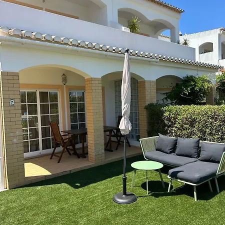 Hébergement de vacances 2 Bedroom Townhouse In Montes De