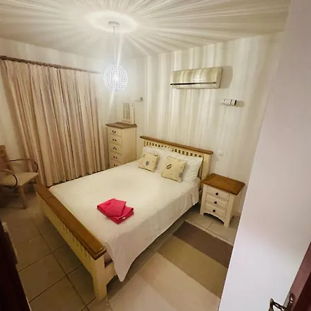 Hébergement de vacances 2 Bedroom Townhouse In Montes De